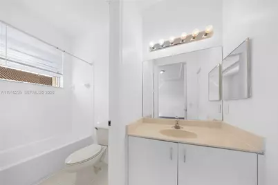 951 NE 42nd Ter, Homestead, FL 33033 - Photo 21