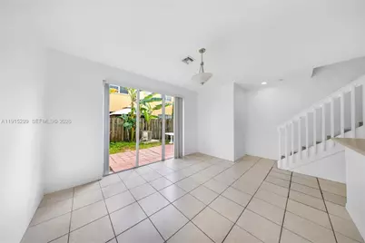 951 NE 42nd Ter, Homestead, FL 33033 - Photo 15