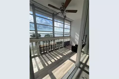 18601 NE 14th Ave #407, Miami, FL 33179 - Photo 5
