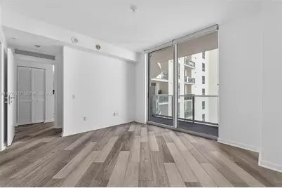 300 S Biscayne Blvd #T-2407, Miami, FL 33131 - Photo 29