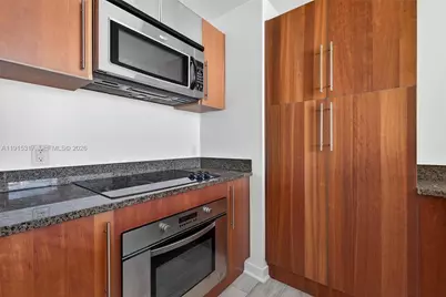 300 S Biscayne Blvd #T-2407, Miami, FL 33131 - Photo 13