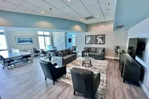 300 S Biscayne Blvd, Miami, FL 33131 - Photo 31