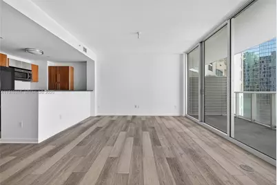 300 S Biscayne Blvd #T-2407, Miami, FL 33131 - Photo 19