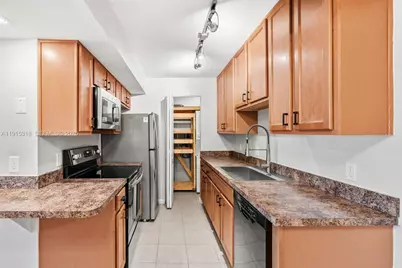 2944 Plaza Terrace Dr #2944, Orlando, FL 32803 - Photo 5