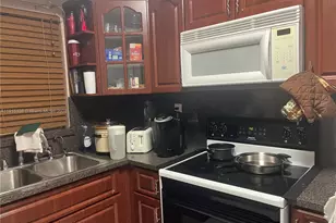 3920 NW 175th St, Miami Gardens, FL 33055 - Photo 15