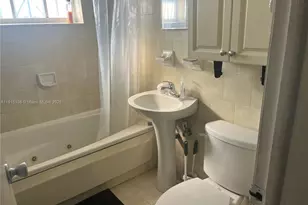 3920 NW 175th St, Miami Gardens, FL 33055 - Photo 21