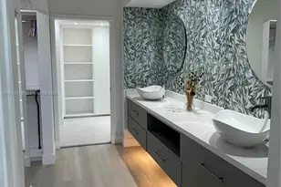 10730 NW 66th St, Doral, FL 33178 - Photo 19