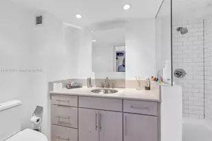 11 Island Ave, Miami Beach, FL 33139 - Photo 21