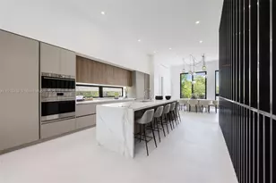 98 SW 28th Rd, Miami, FL 33129 - Photo 5