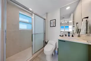 14951 Royal Oaks Ln, North Miami, FL 33181 - Photo 31