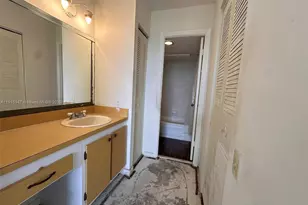 9090 Lime Bay Blvd, Tamarac, FL 33321 - Photo 25