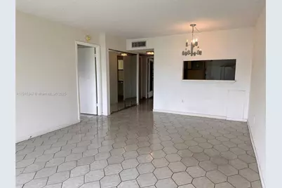 9090 Lime Bay Blvd #106, Tamarac, FL 33321 - Photo 11