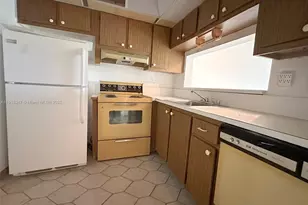 9090 Lime Bay Blvd, Tamarac, FL 33321 - Photo 19