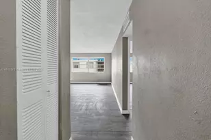 1225 NE 124th St, North Miami, FL 33161 - Photo 9