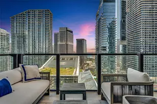 88 SW 7th St, Miami, FL 33130 - Photo 1