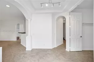 2757 Center Ct Dr, Weston, FL 33332 - Photo 3