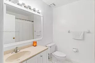 10014 Hammocks Blvd, Miami, FL 33196 - Photo 9