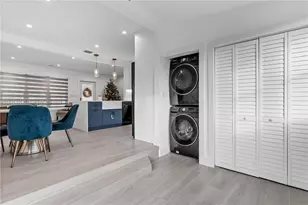 6860 SW 37th St, Miami, FL 33155 - Photo 13