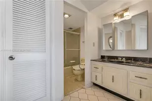 7081 Environ Blvd, Lauderhill, FL 33319 - Photo 11