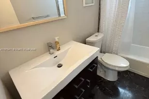 3600 NE 170th St, North Miami Beach, FL 33160 - Photo 17