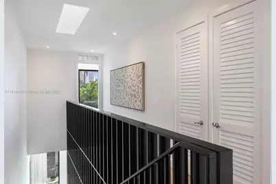 86 SW 28th Rd #7, Miami, FL 33129 - Photo 17