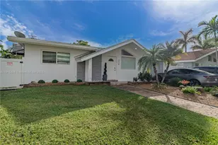 314 SE 3rd St, Dania Beach, FL 33004 - Photo 1