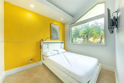 314 SE 3rd St, Dania Beach, FL 33004 - Photo 15