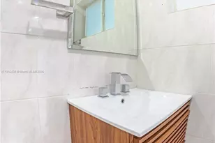 314 SE 3rd St, Dania Beach, FL 33004 - Photo 17