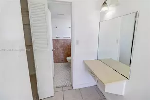 11905 NE 2nd Ave, North Miami, FL 33161 - Photo 13