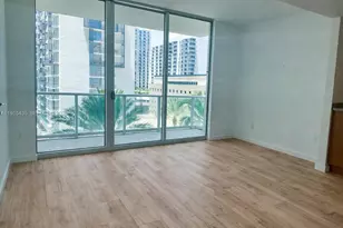 300 S Biscayne Blvd, Miami, FL 33131 - Photo 3