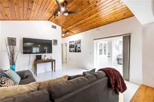 753 NE 81st St, Miami, FL 33138 - Photo 37