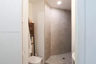 2200 NE 4th Ave, Miami, FL 33137 - Photo 17