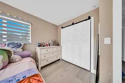 [Address not provided], Miami, FL 33176 - Photo 13