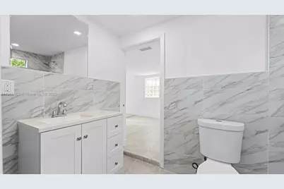 760 NW 126th St, North Miami, FL 33168 - Photo 15