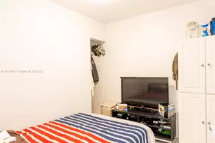 122 NE 204th St, Miami Gardens, FL 33179 - Photo 15