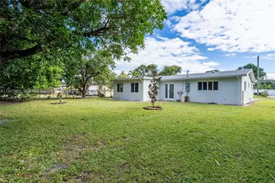 2631 NW 47th Ave, Lauderhill, FL 33313 - Photo 7