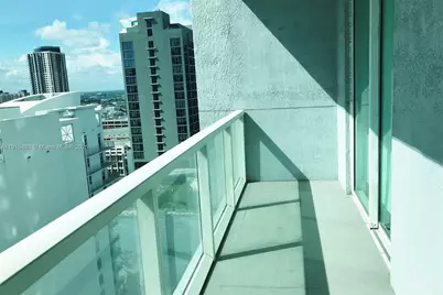 253 NE 2nd St #2706, Miami, FL 33132 - Photo 23