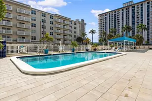 1801 S Ocean Dr, Hollywood, FL 33019 - Photo 17