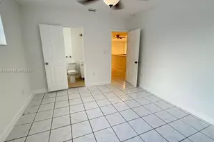 870 NE 142nd St, North Miami, FL 33161 - Photo 5