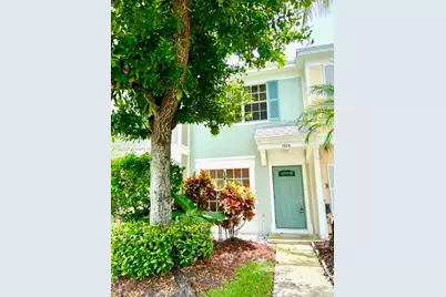 7886 Dixie Beach Cir #7886, Tamarac, FL 33321 - Photo 1