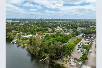 15100 NW River Dr, Miami, FL 33169 - Photo 23