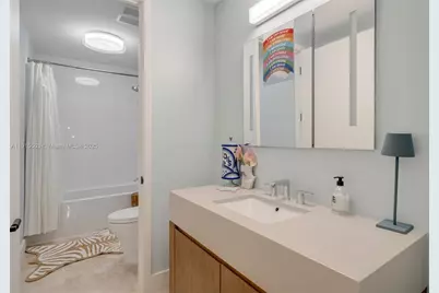 1413 Sunset Harbour Dr #208, Miami Beach, FL 33139 - Photo 13