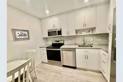 20515 E Country Club Dr #147, Aventura, FL 33180 - Photo 5