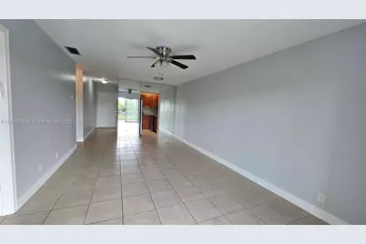 8901 NW 38th Dr #206, Coral Springs, FL 33065 - Photo 5