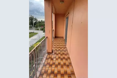 440 E 23rd St #1305, Hialeah, FL 33013 - Photo 7
