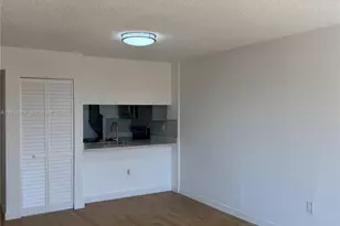 440 E 23rd St, Hialeah, FL 33013 - Photo 11