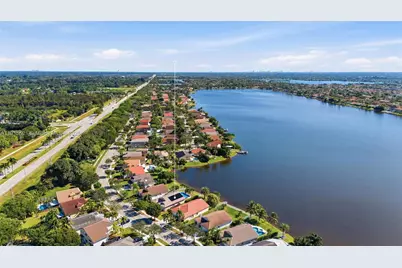 19372 NW 24th Pl, Pembroke Pines, FL 33029 - Photo 17