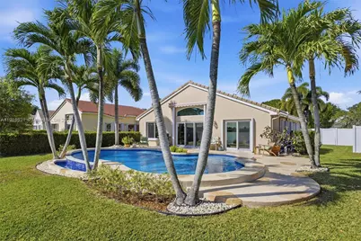 19372 NW 24th Pl, Pembroke Pines, FL 33029 - Photo 5