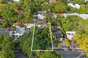 137 NE 46th St, Miami, FL 33137 - Photo 1