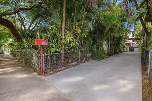 137 NE 46th St, Miami, FL 33137 - Photo 3